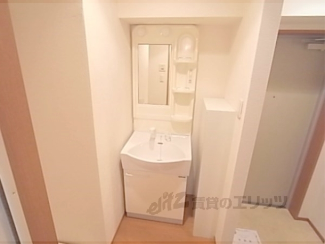 洗面設備　洗面化粧台