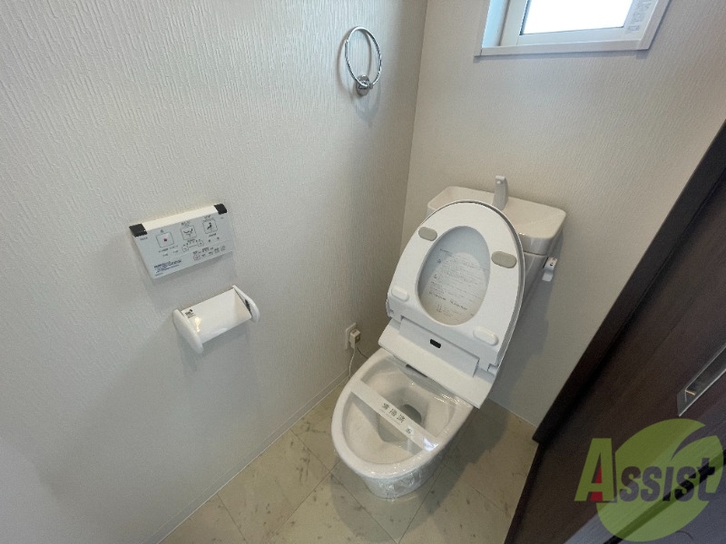 トイレ　トイレは清潔感があり安心して使用できそうです。