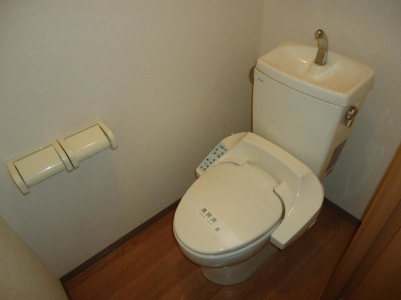 トイレ　図面と現状に相違がある場合には現状を優先