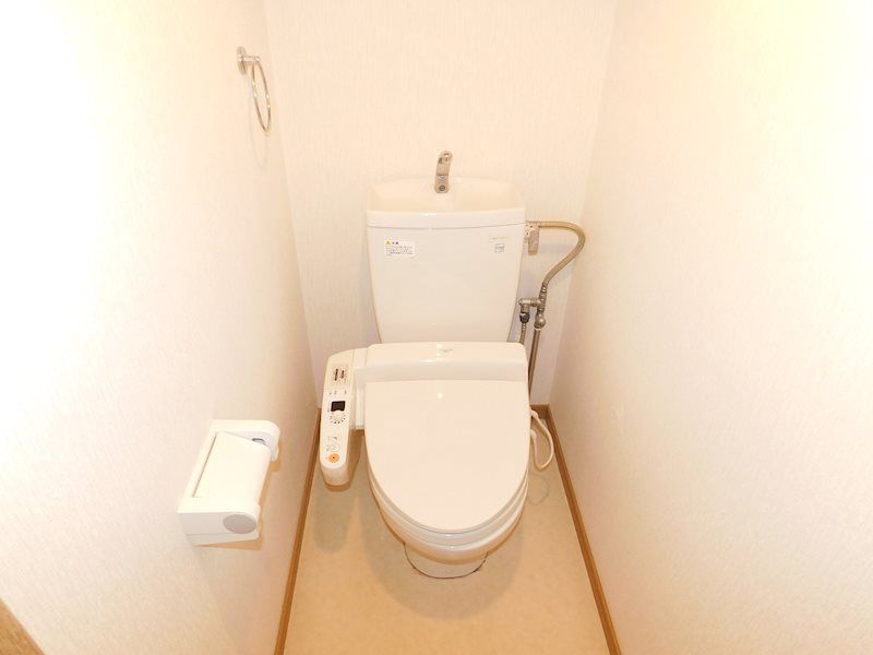 トイレ　同タイプのお部屋の写真です。