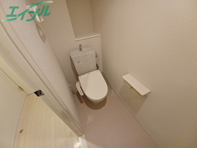 トイレ　別部屋参考写真です