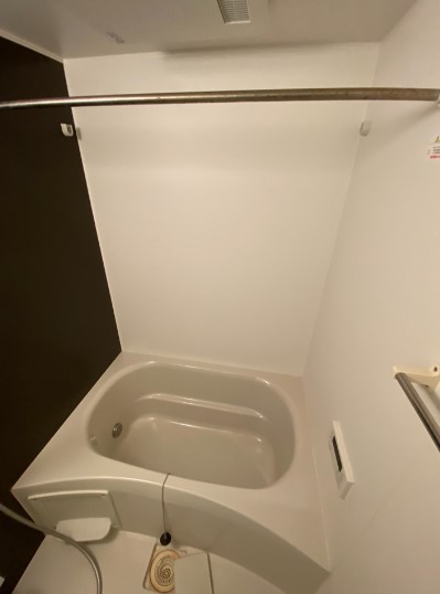 バス・シャワールーム　バスルーム