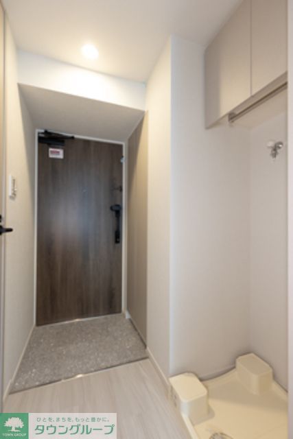 玄関　※写真は同タイプ住戸です。