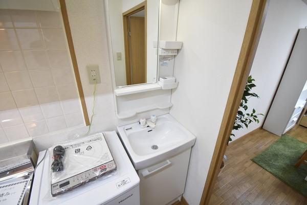 洗面設備　※同物件別室※