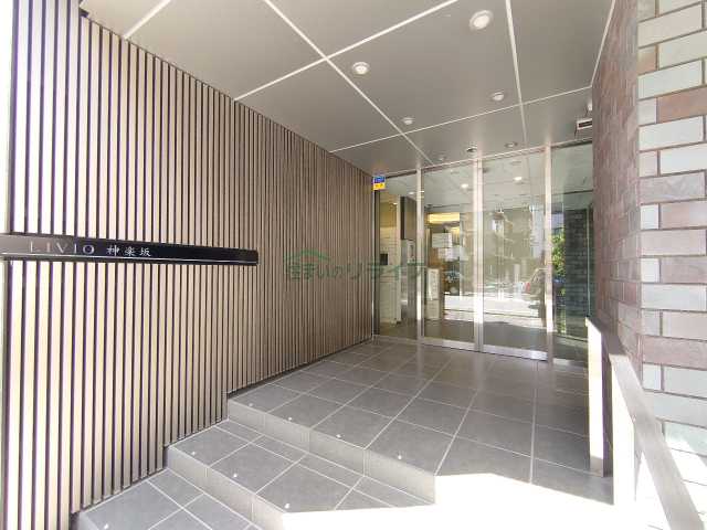 エントランス　リビオ神楽坂