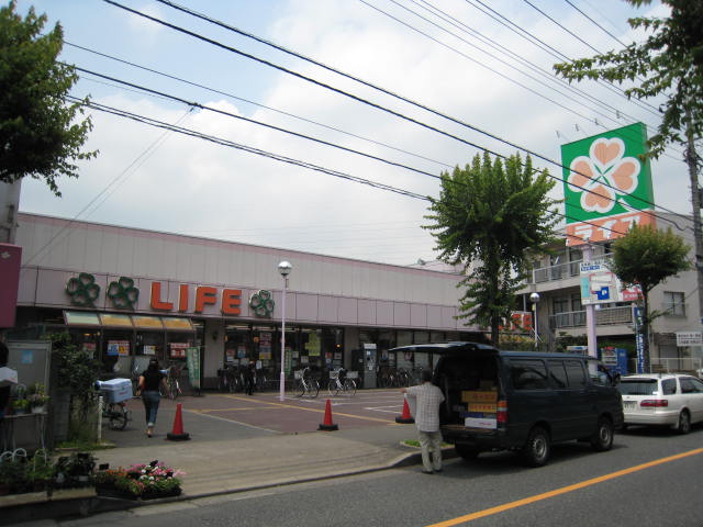 スーパー　東武ストア大師前店（スーパー）まで322m