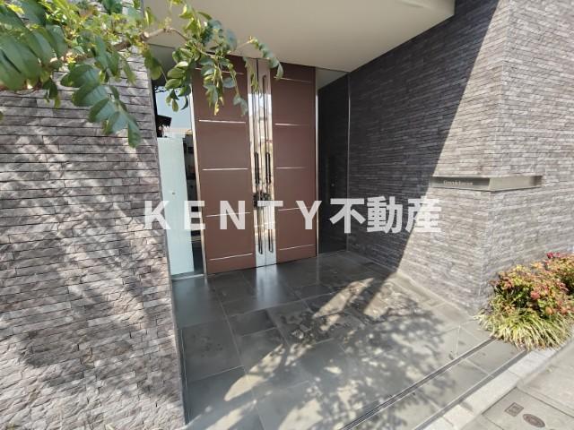 エントランス　建物の内部です