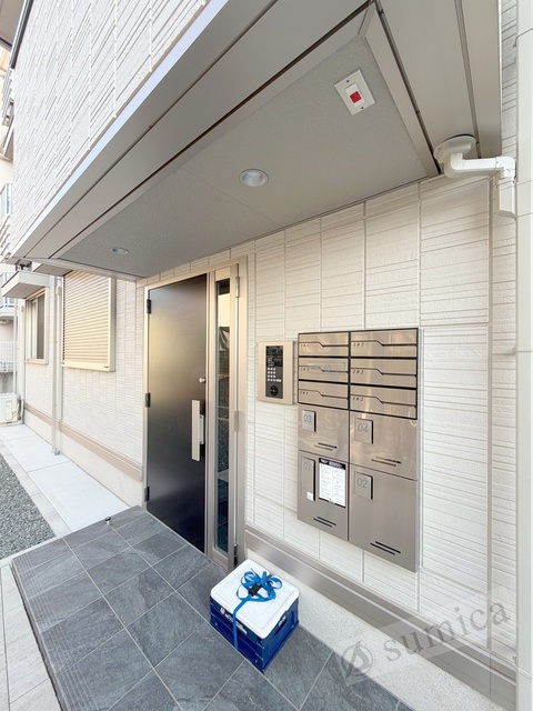 エントランス　オートロック・宅配ボックス便利です♪♪