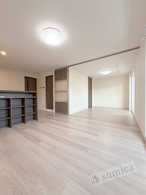 居室・リビング　広々リビングです＾＾