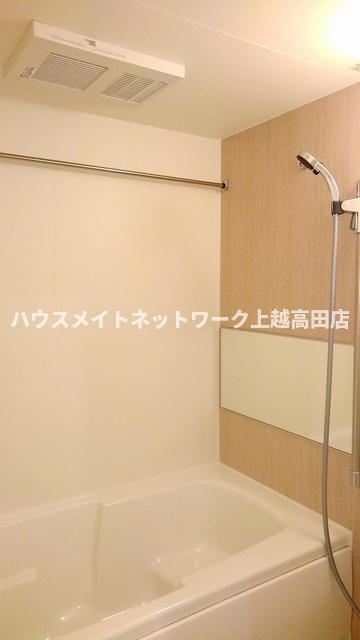 バス・シャワールーム　浴室