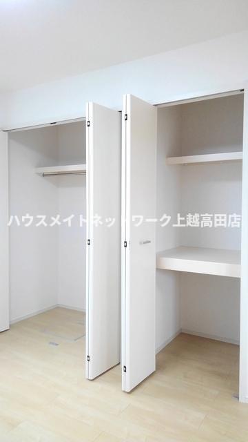 収納　クローゼット