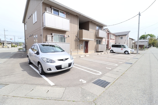 駐車場　駐車場