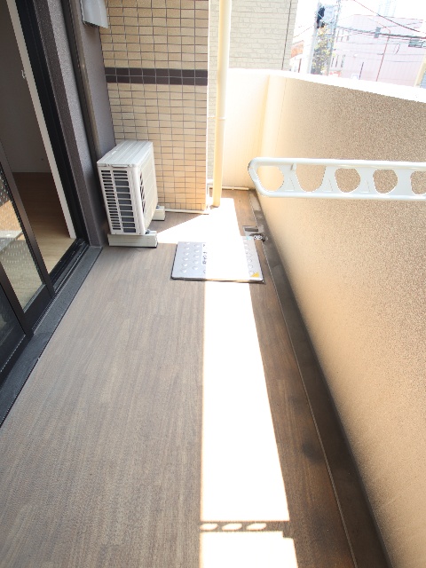 バルコニー　別室の参考写真です。※現況優先