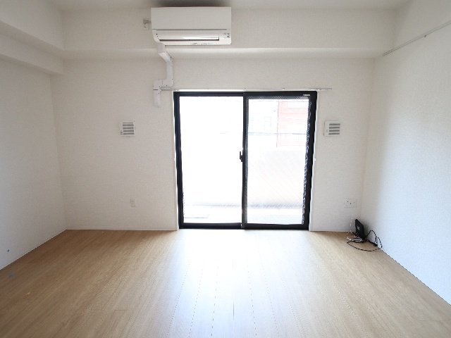 居室・リビング　別室の参考写真です。※現況優先