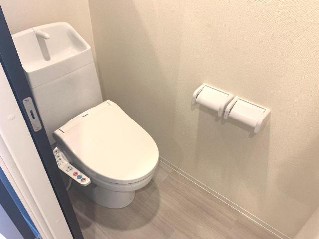 トイレ　シャワー付トイレ