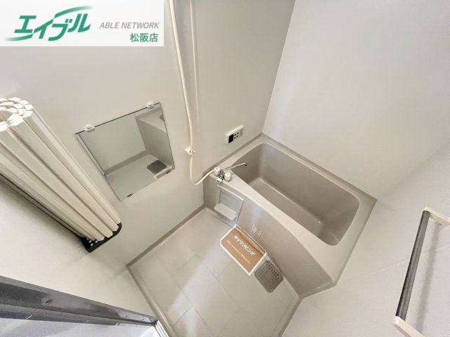 バス・シャワールーム　同物件別室反転タイプ画像