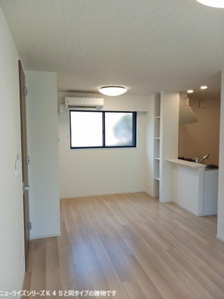 居室・リビング　※参考写真　同建築メーカー施工の同間取完成他物件のものです。