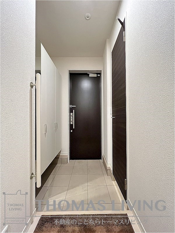 玄関　実際の写真を準備中の為、同じ建物の別室写真です。参考下さい。