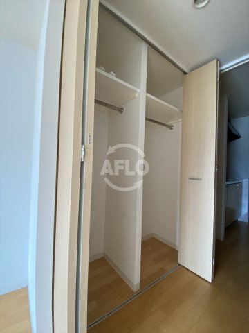 収納　ジュネーゼグラン淀屋橋　クローゼット