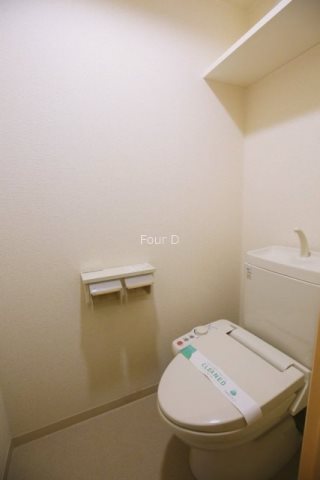 トイレ　内見予約受付中、お気軽にお問い合わせください。【0037-6