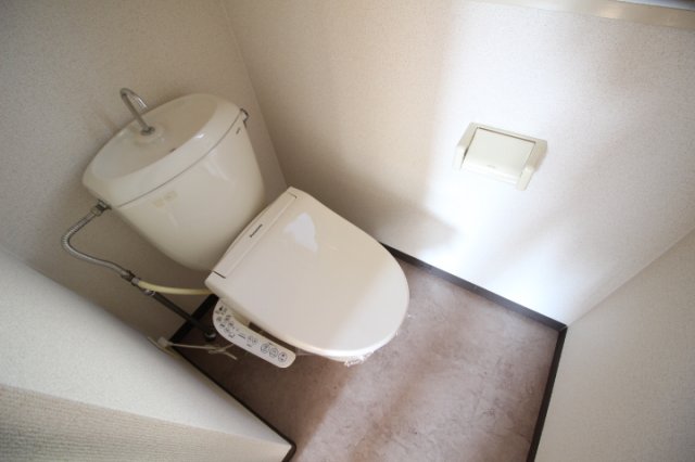 トイレ　ゆったりとした空間のトイレです