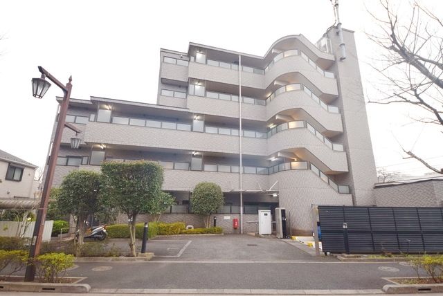 建物外観　タウンハウジング仙川店まで♪