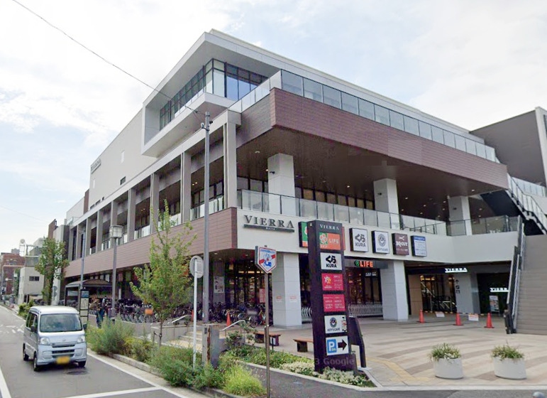 スーパー　ライフビエラ（スーパー）まで424m