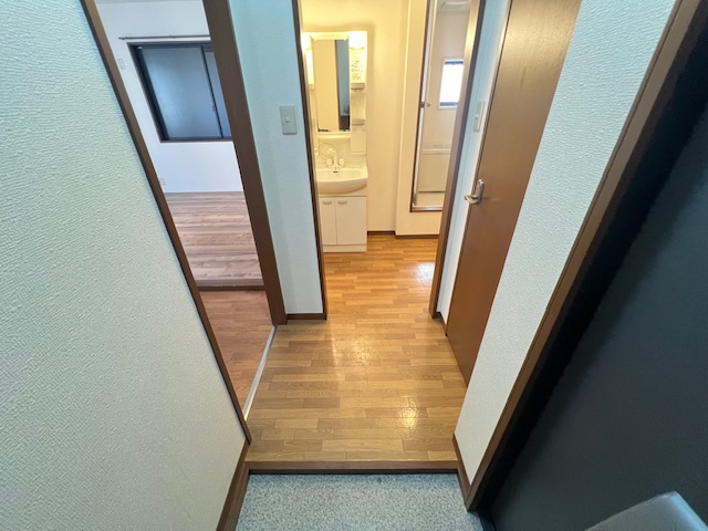 玄関　ゆったりとした玄関です