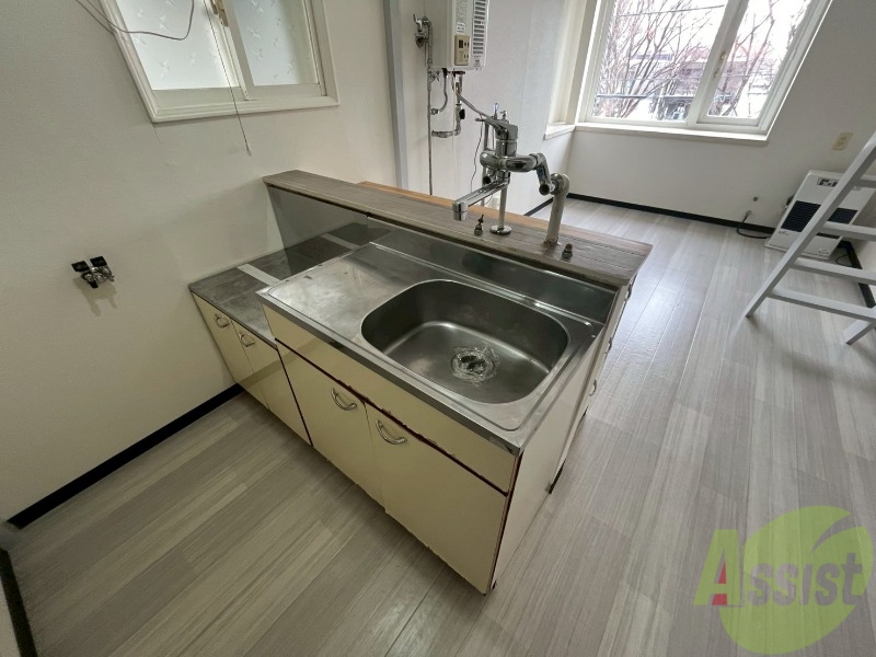 キッチン　キッチンはスペースも広々していて使いやすそうですよ！