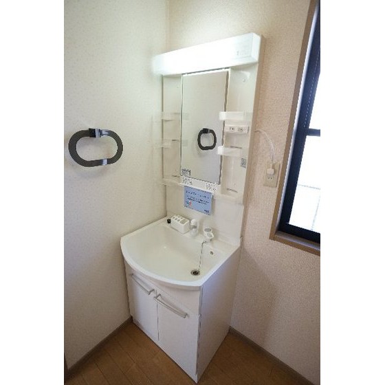 洗面設備　室内洗濯機置き場あり