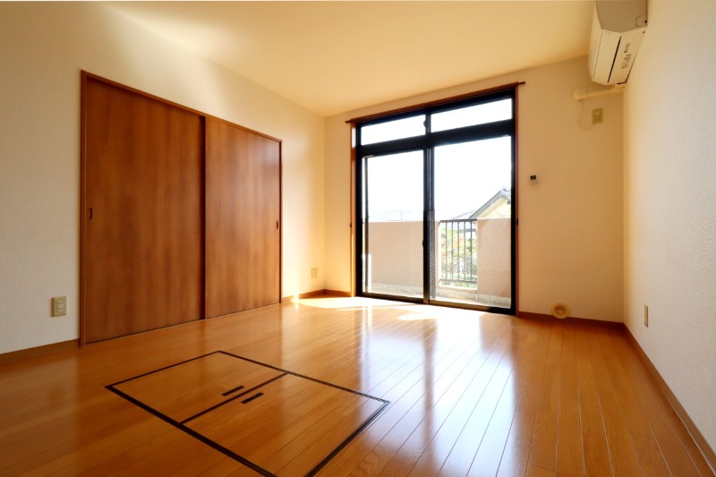 居室・リビング　図面と現状に相違がある場合には現状を優先