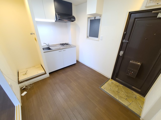 居室・リビング　広々としたリビングです