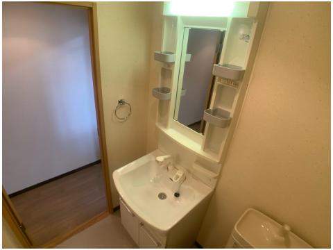 洗面設備　洗髪洗面化粧台付き♪