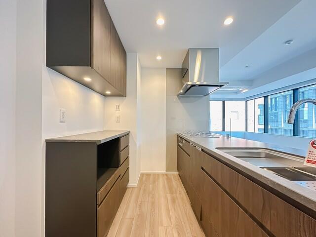 キッチン　※写真は同タイプ住戸です。