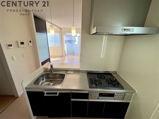 キッチン　3口ガスコンロ付のキッチン♪