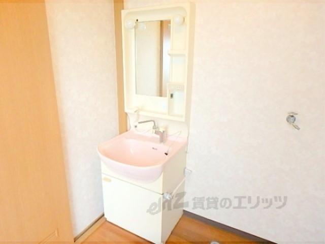 洗面設備　独立洗面台