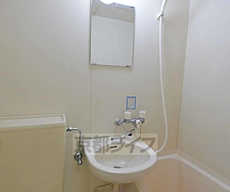 洗面設備　洗面所です。