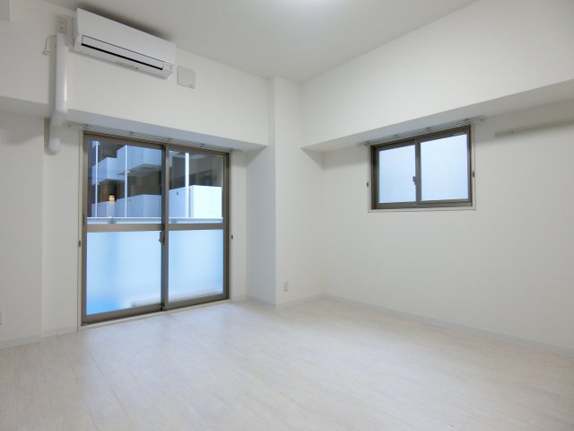 居室・リビング　詳細は、RISUMO江坂本店→06-6155-7137まで♪