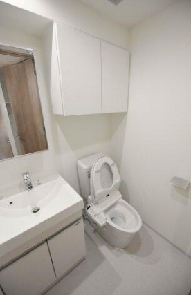 トイレ　リライア横濱関内