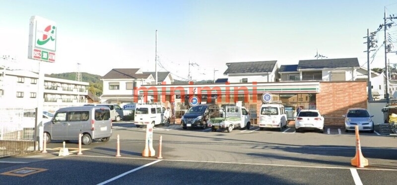 コンビニ　セブンイレブン高槻奈佐原元町店（コンビニ）まで537m