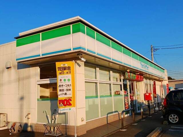 コンビニ　ファミリーマート　大淵久保町店（コンビニ）まで850m