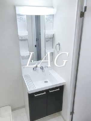 洗面設備　洗面台です。