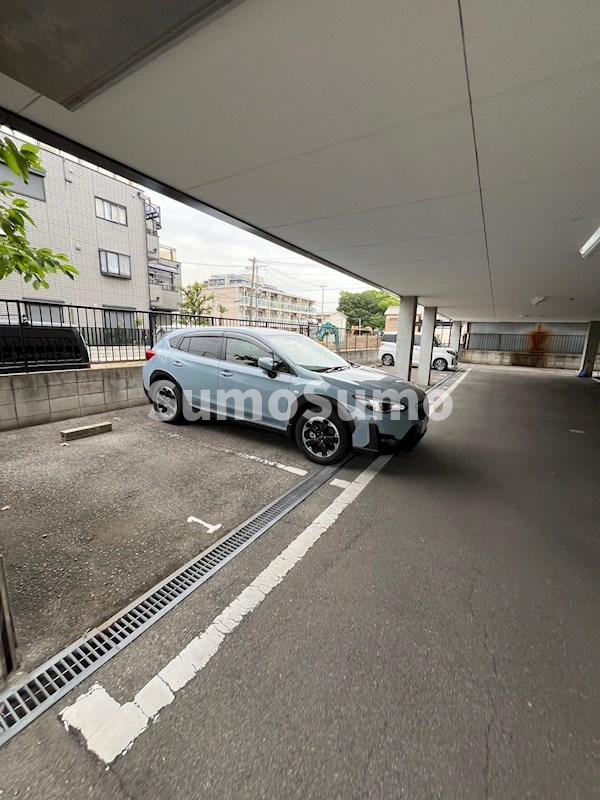 駐車場　駐車場完備です