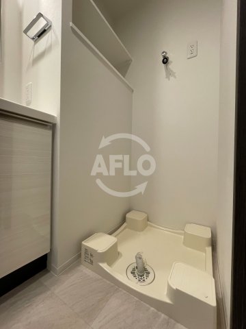 その他設備　コンフォリア・リヴ北久宝寺Q　洗濯機置き場