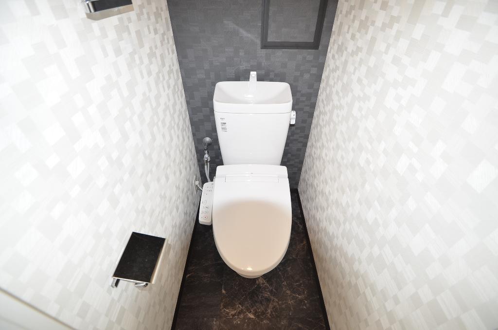 トイレ　シャワー付トイレ