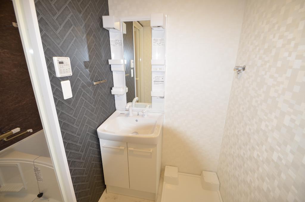 洗面設備　洗髪洗面化粧台