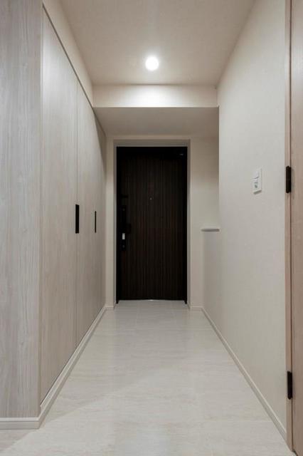 玄関　※写真は同タイプ住戸です。