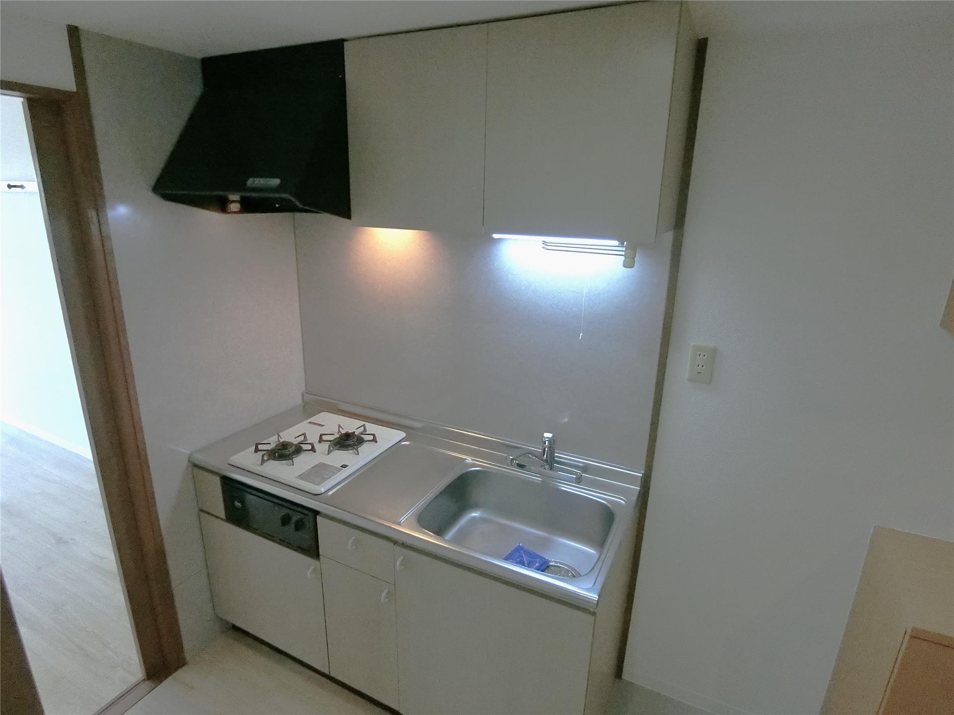 キッチン　2口コンロ付きのシステムキッチン♪