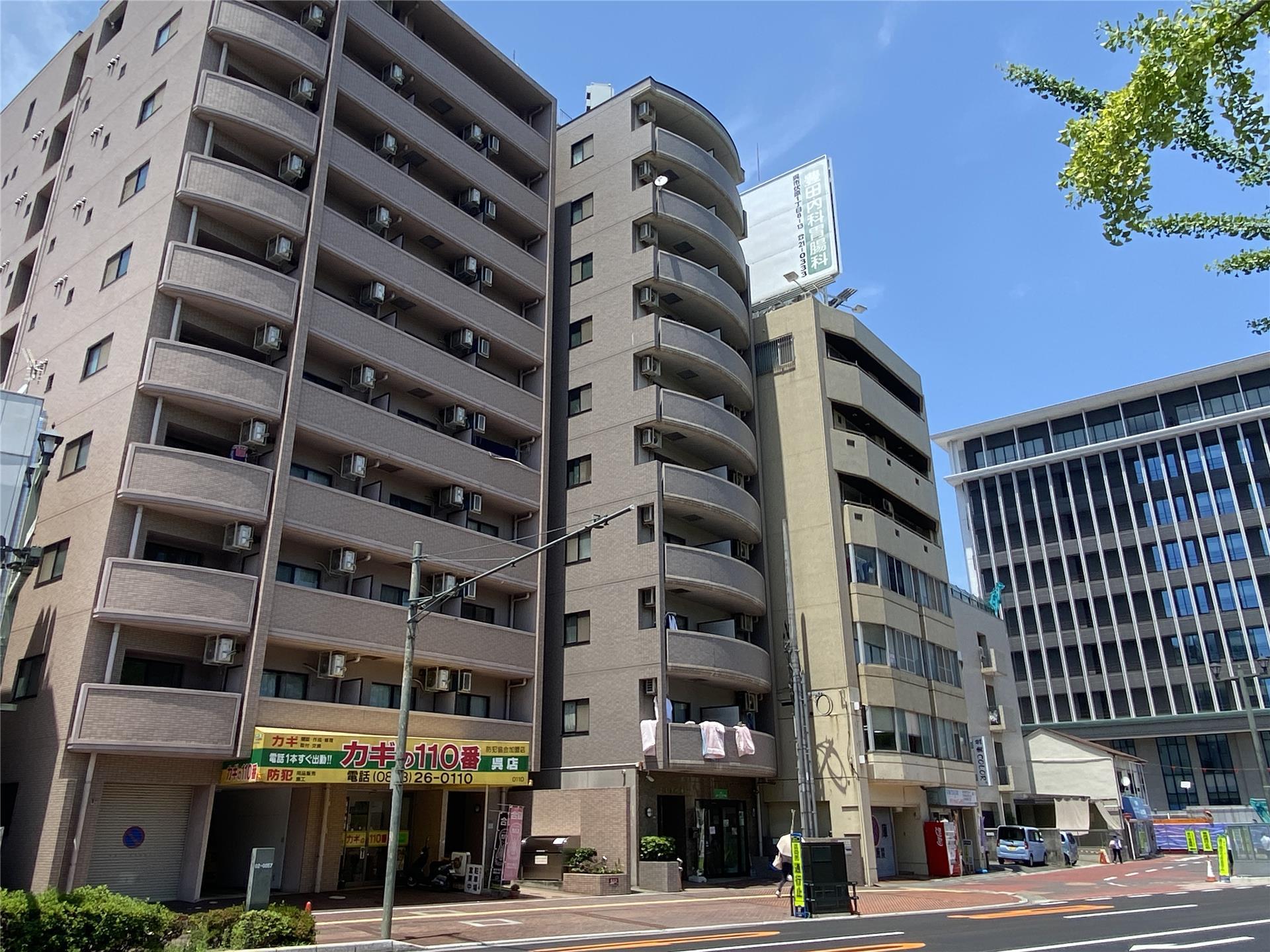 建物外観　2002年築　エルク中央