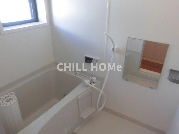 バス・シャワールーム　当社、チルホームのHPもご覧ください(^^)/物件情報多数♪